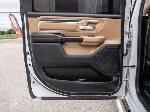 Used 2020 RAM 1500 Lone Star RWD image 11