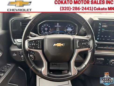Used 2023 Chevrolet Silverado 1500 LT w/ Z71 Off-Road Package AWD/4WD image 26