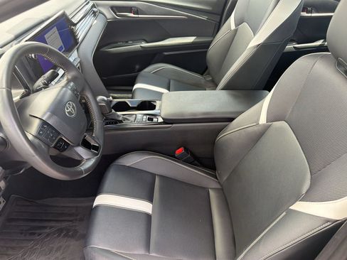 Certified 2025 Toyota Camry SE w/ Multimedia Upgrade Package FWD image 5