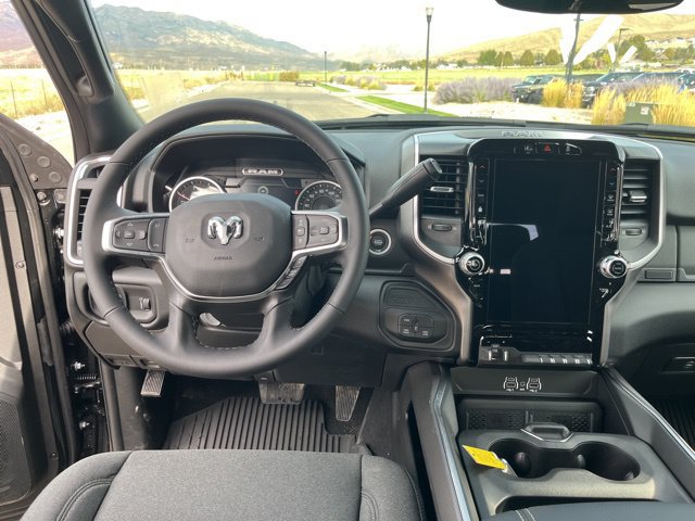 New 2026 RAM 2500 Big Horn AWD/4WD image 22