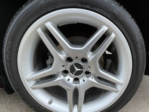 Used 2007 Mercedes-Benz CLS 550 image 13