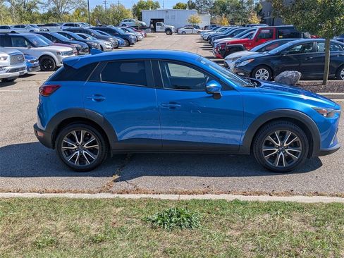 Used 2017 MAZDA CX-3 Touring w/ Premium Package image 6
