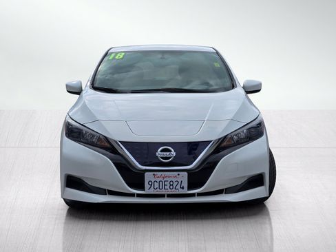 Used 2018 Nissan Leaf S w/ S Charge Package FWD image 2