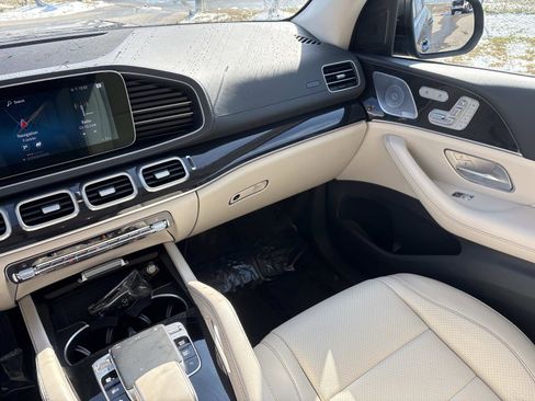 Used 2020 Mercedes-Benz GLS 450 4MATIC image 30