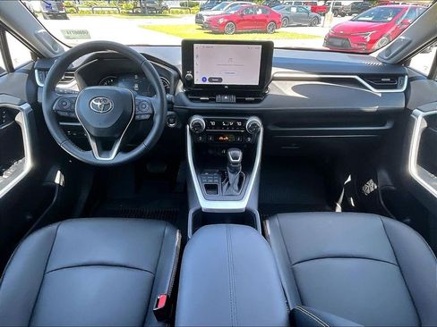 Used 2025 Toyota RAV4 XLE Premium w/ Weather Package AWD/4WD image 21