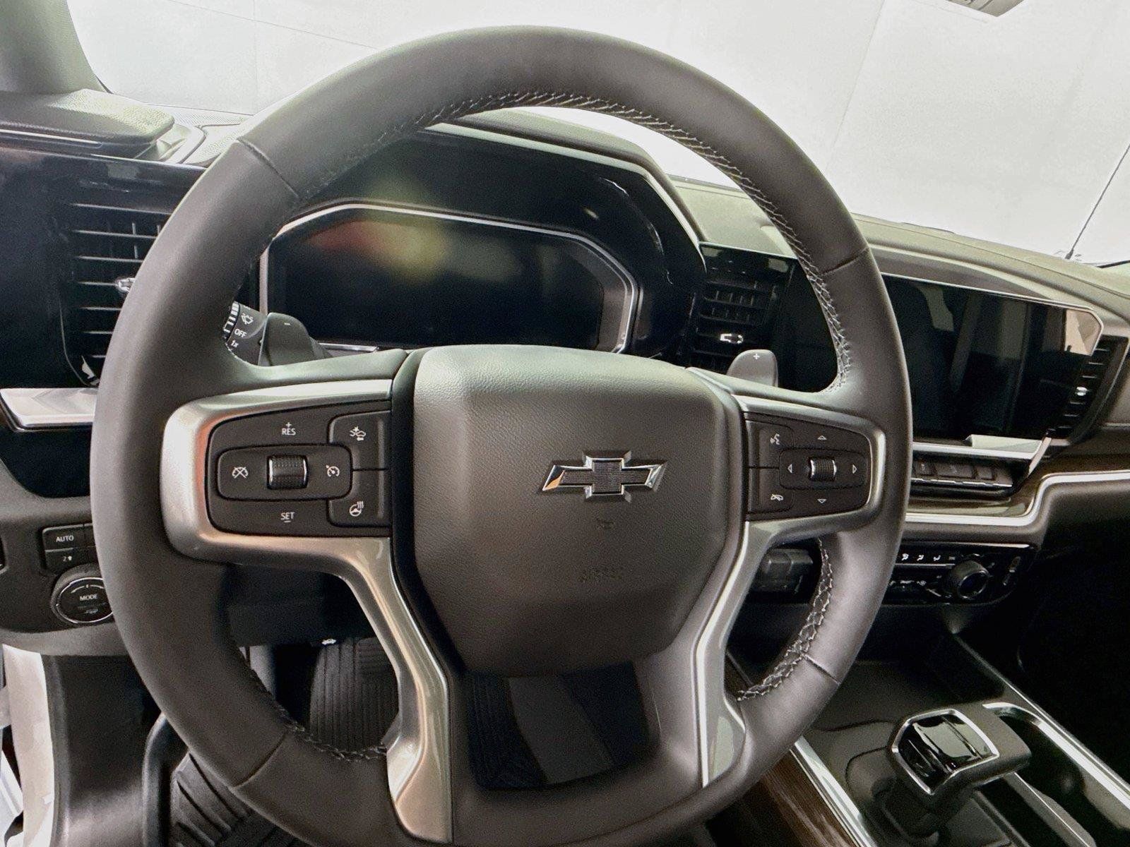 New 2026 Chevrolet Silverado 1500 RST AWD/4WD image 5