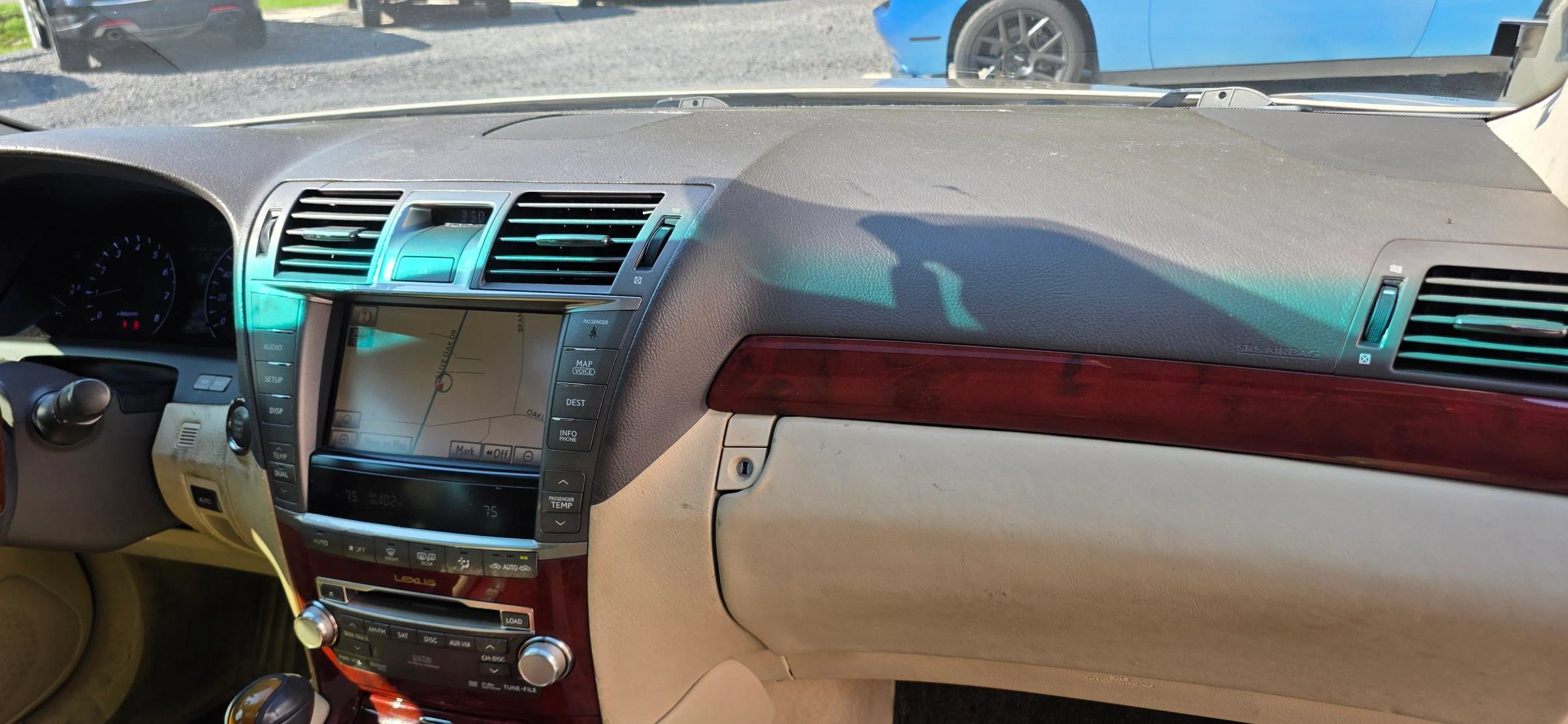Used 2011 Lexus LS 460 w/ Luxury Value Edition RWD image 12