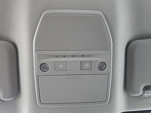 New 2026 Nissan Sentra SR FWD image 7