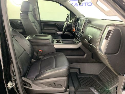 Used 2017 Chevrolet Silverado 1500 LTZ Z71 w/ Midnight Edition AWD/4WD image 36