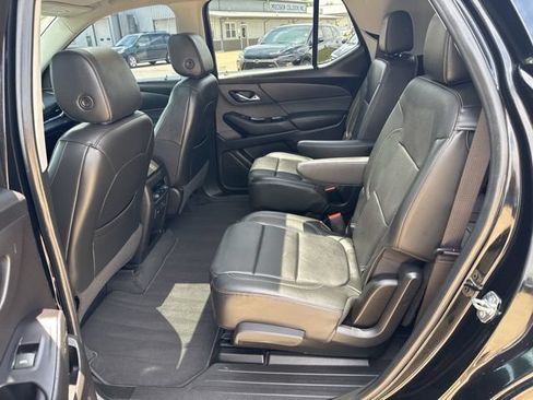 Used 2020 Chevrolet Traverse Premier w/ Redline Edition AWD/4WD image 22