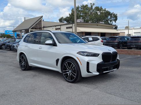New 2026 BMW X5 xDrive40i w/ M Sport Package image 2