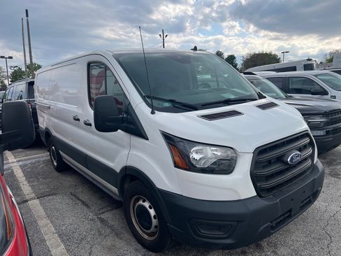 Used 2020 Ford Transit 150 Low Roof RWD image 3