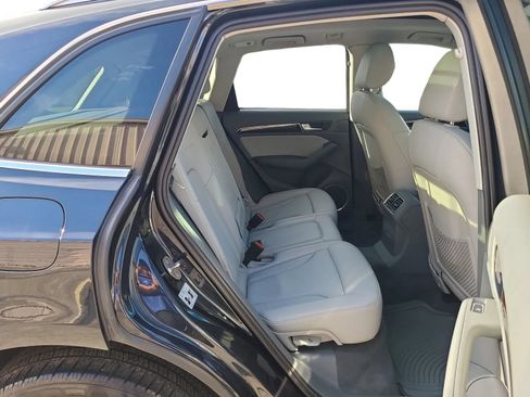 Used 2015 Audi Q5 2.0T Premium Plus w/ Technology Package AWD/4WD image 18
