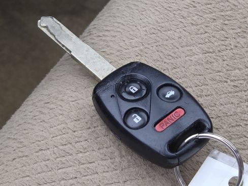 Used 2012 Honda Accord EX image 30