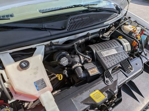 Used 2014 Chevrolet Express 2500 LS image 12