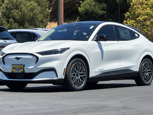 New 2025 Ford Mustang Mach-E Premium image 8