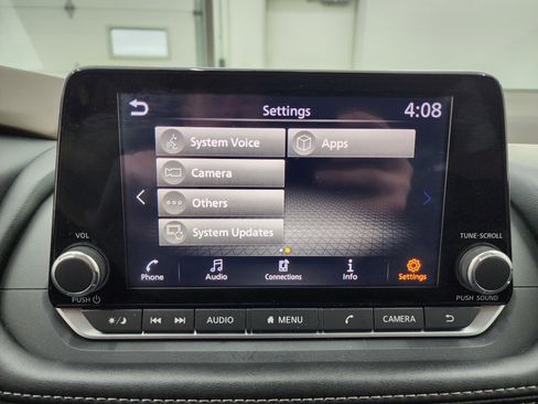 Used 2023 Nissan Rogue SV image 47