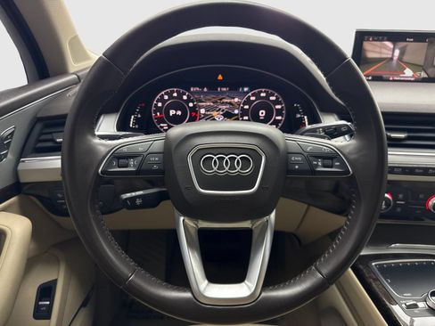 Used 2019 Audi Q7 2.0T Premium Plus w/ Premium Plus Package AWD/4WD image 19