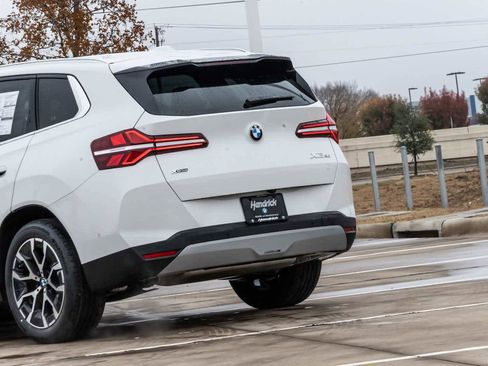 New 2026 BMW X3 xDrive30 image 5