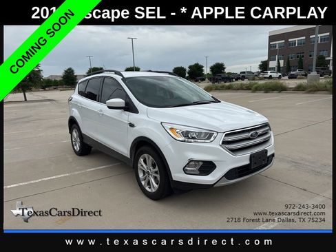 Used 2018 Ford Escape SEL FWD image 3