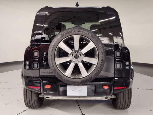 New 2026 Land Rover Defender 110 X AWD/4WD image 10