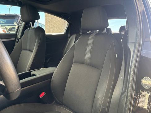 Used 2018 Honda Civic EX image 6