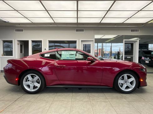 New 2026 Ford Mustang Coupe image 4