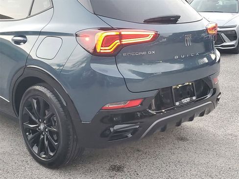 Used 2024 Buick Encore GX Sport Touring w/ Experience Buick Package image 8