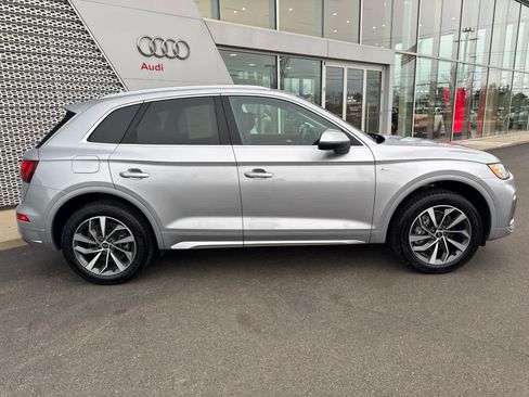 Used 2023 Audi Q5 2.0T Premium Plus w/ Premium Plus Package AWD/4WD image 26