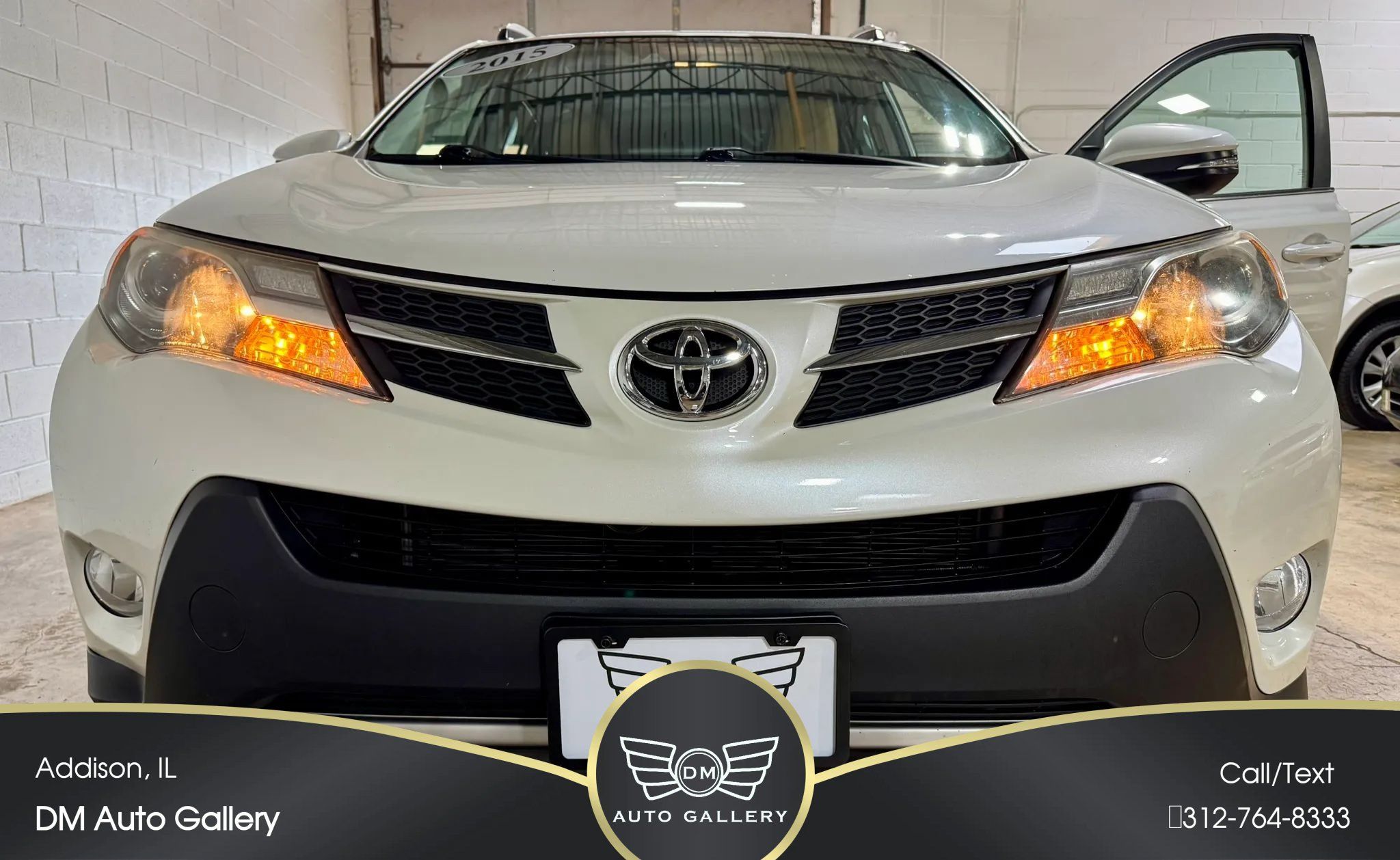 Used 2015 Toyota RAV4 Limited w/ Technology Package AWD/4WD image 5