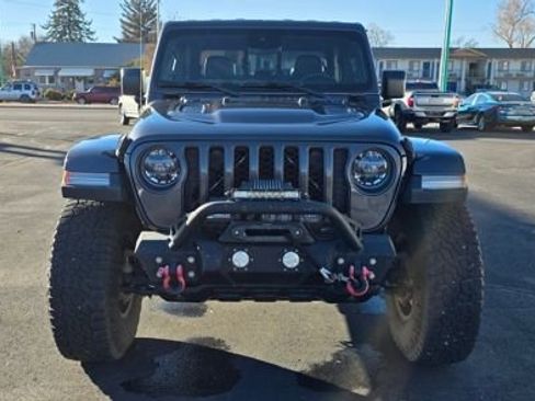 Used 2020 Jeep Gladiator Rubicon image 2