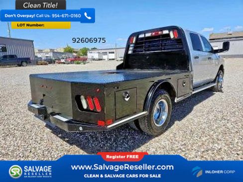 Used 2017 RAM 3500 Tradesman w/ Chrome Appearance Group image 5