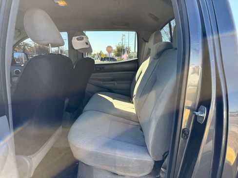 Used 2011 Toyota Tacoma PreRunner w/ SR5 Pkg #2 image 13