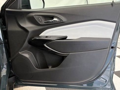 New 2026 Chevrolet Trax LT FWD image 23