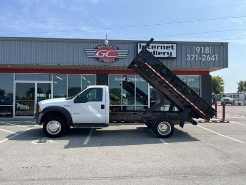 Used 2007 Ford F550 4x4 Regular Cab Super Duty image 1