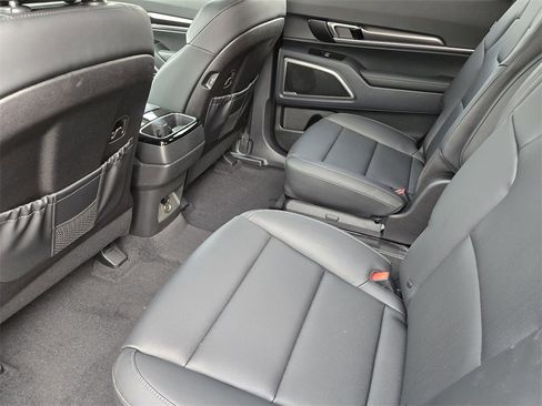 New 2025 Kia Telluride S image 20