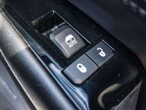 Used 2023 Jeep Wagoneer Series II image 56