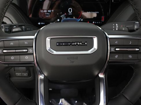 New 2026 GMC Yukon XL Denali w/ Denali Reserve Package AWD/4WD image 16