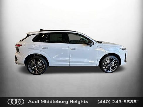 Used 2026 Audi Q3 quattro 2.0T AWD/4WD image 9
