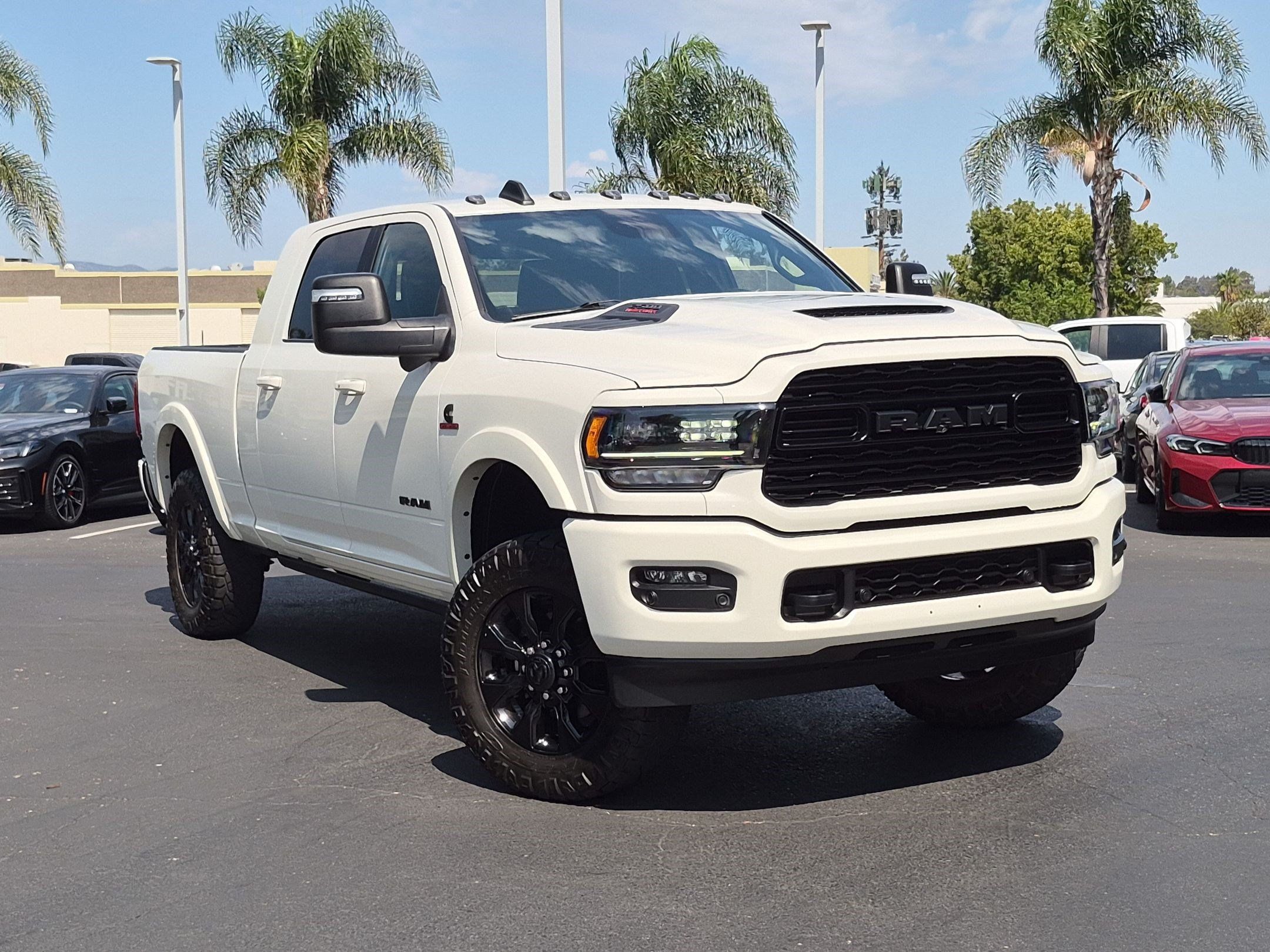Used 2023 RAM 2500 Limited AWD/4WD image 2
