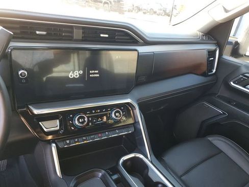 Used 2024 GMC Sierra 2500 Denali w/ Denali Reserve Package image 27