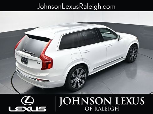 Used 2025 Volvo XC90 B6 Ultra w/ Lounge Package image 27