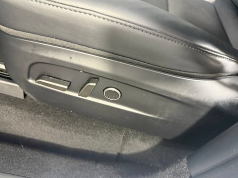 Used 2026 Tesla Model Y 2WD image 21