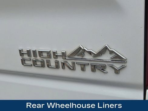 Used 2019 Chevrolet Silverado 1500 High Country image 32