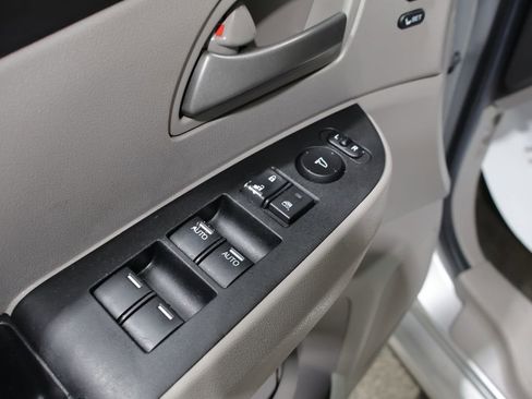 Used 2012 Honda Odyssey Touring image 14