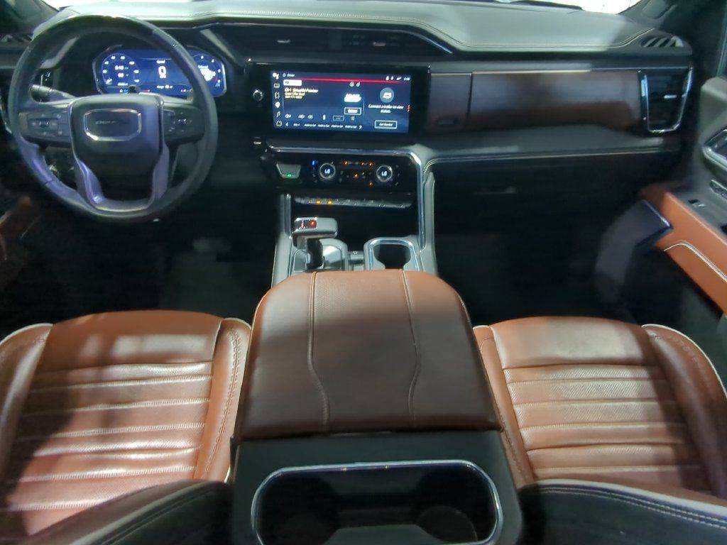 Used 2025 GMC Sierra 1500 Denali Ultimate AWD/4WD image 18