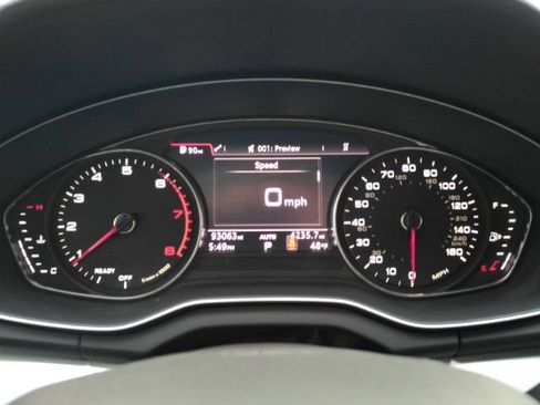 Used 2020 Audi Q5 2.0T Premium w/ Titanium Sport Package image 38