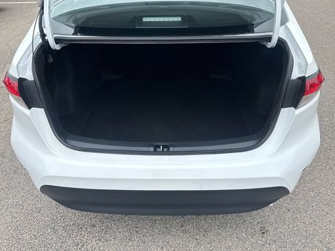 Used 2024 Toyota Corolla LE FWD image 41