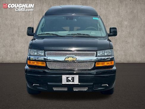 New 2025 Chevrolet Express 2500 Extended w/ Driver Convenience Package image 10