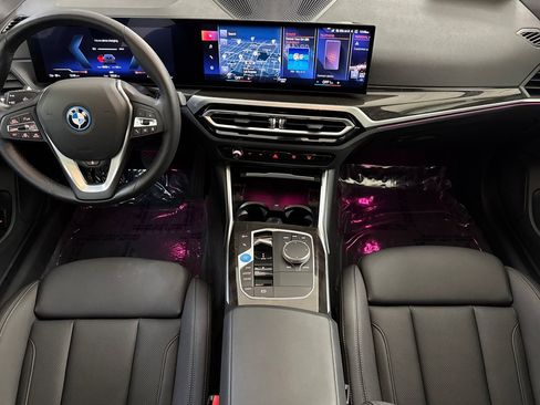 Certified 2023 BMW i4 eDrive35 image 17